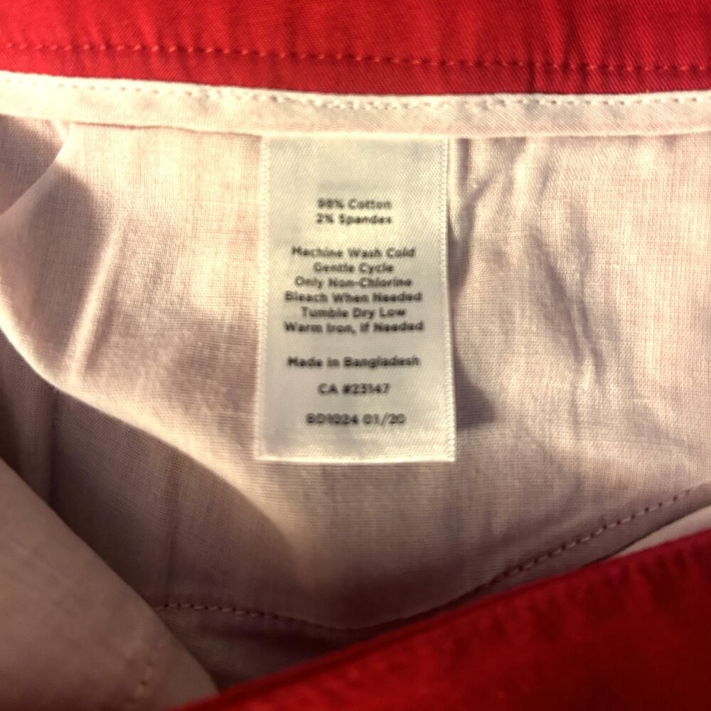Talbots Girlfriend Chino Short, 7", Sz 16, Fuchsia - Picture 3 of 4